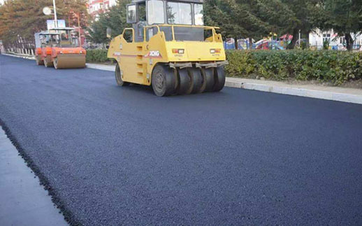 路面施工中 移動端